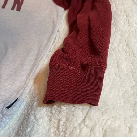 Mens Large Brixton Vintage Crewneck. Burgundy and grey. Great condition - Picture 8 of 9